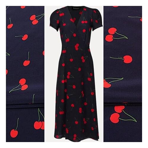 Silk crepe de chine fabric small cherry digital printing high fashion fabric summer new product customization
