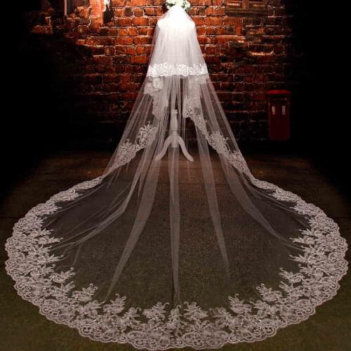 3M Two Layers Lace Appliques Edge Cathedral Wedding Veils With Comb New Arrive White Ivory Custom Made Bridal Veil