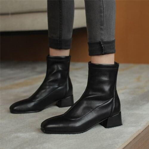 Fashion Women Ankle Boots Square Toe Yarn Elastic Ankle Boots Thick Heel High Heels Shoes Female Socks Boots 2021 Spring Booties