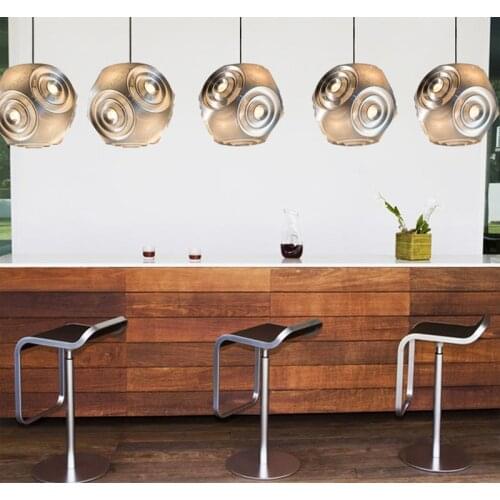 Modern Space Ball Pendant Lamp Simple Creative Suspension Hanging Light Fixture For Dinning Room Bar Hotel Decor Pendant Lamps