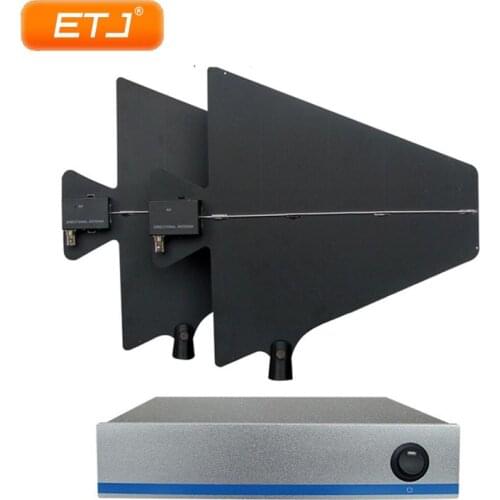 Professional Antenna Distributor 2 Channels Amplifier Wireless Microphone Extend 400 Meters Directional Antenna 500-950MHz UK820