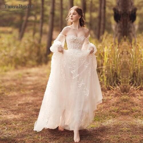 Sweetheart Leaf Lace Wedding Dresses Lantern Sleeve A Line Romantic Bridal Gowns Boho Charming Engagement Noivas DW542
