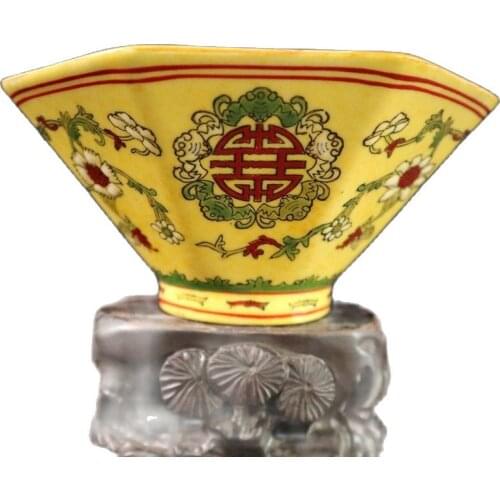 Douli bowl with Chinese enamel color and longevity patternHome furnishings and crafts