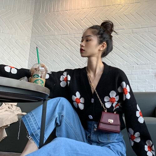 Preppy Style Flower Knitted Cardigans Sweater Vintage Women V Neck Loose Elegaht Thicked Pull Print Short Casual Outwears