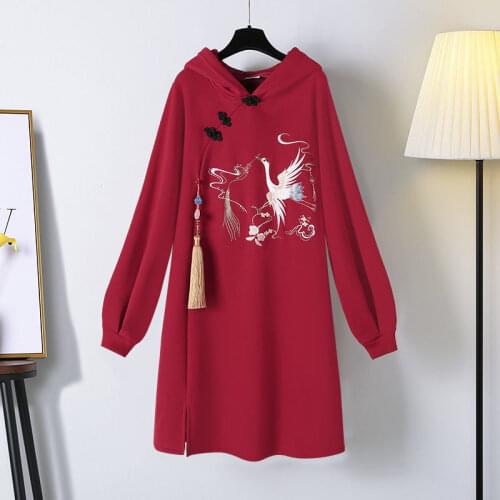 2021 Plus Size Womens Mid-length Cheongsam Womens Spring New Western Style Dress Chinese Style Embroidery Robe Rouge Vestidos