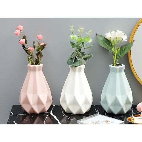 Creativity Simple Vase Living Room Bedroom Decoration Ornaments Simulation Dried Flower Vase Flower Arrangement Plastic Vase