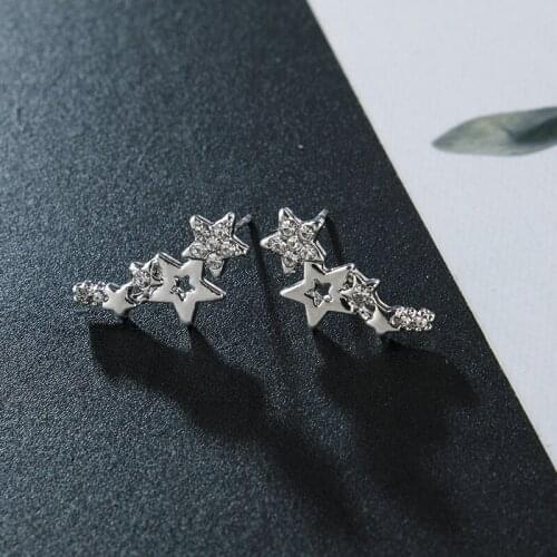 Fashion Exquisite All-match Earrings Shiny Zircon Simple Creative Ladies Earrings Star Hollow Quality Cold Wind Jewelry Earrings