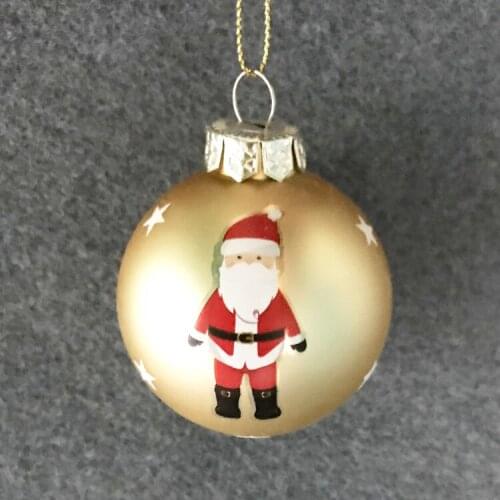 Christmas tree ornaments glass ornaments small shopping malls display windows