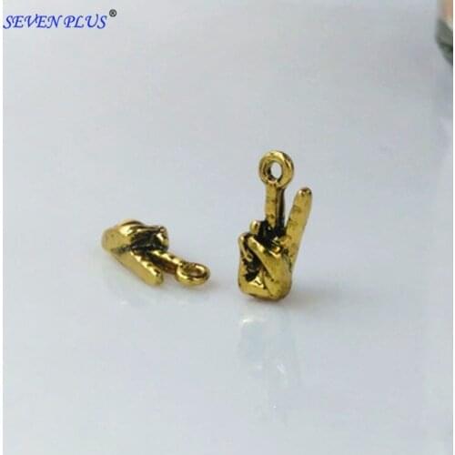 High Quality 20 Pieces/Lot 15mm*6mm Antique Gold color Hand Victory Symbol Handssors Charm Metal Diy Jewelry Making Charms