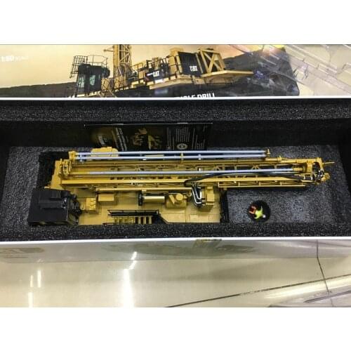 Caterpillar Cat MD6250 Rotary Blasthole Drill 1:50 Scale Metal Model By DieCast Masters DM85581