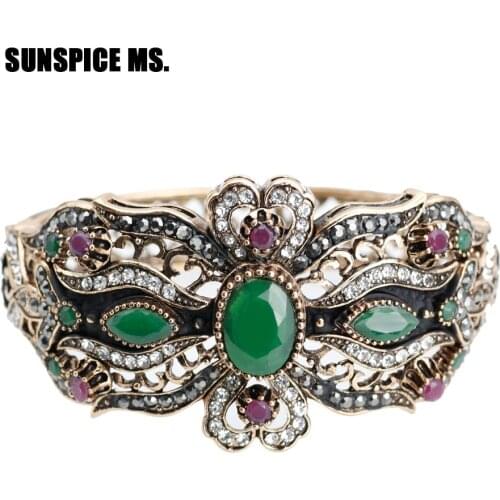 Bohemia Vintage Flower Bangle For Women Ethnic Indian Cuff Bracelet Antique Gold Color Resin Arabesquitic Jewelry Gift 2018 New