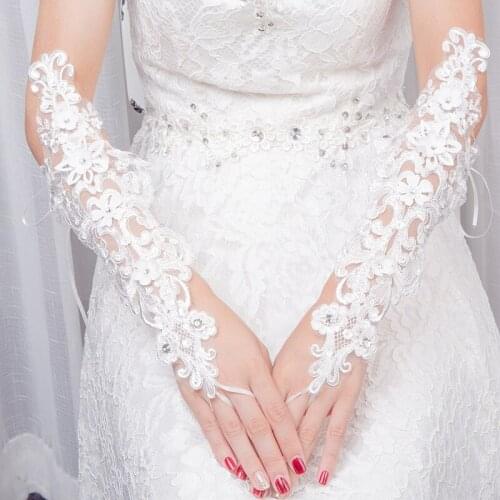 White Woman Lace Wedding Gloves Length Long Lace Appliqued Crystal Beaded Wedding Gloves Fingerless