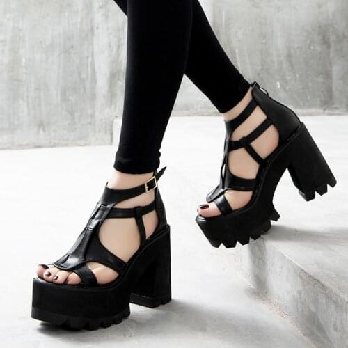 Gladiator sandals women leisure shoes High Heels black Sandals summer sandalia salto alto sandals women platform punk Sandals