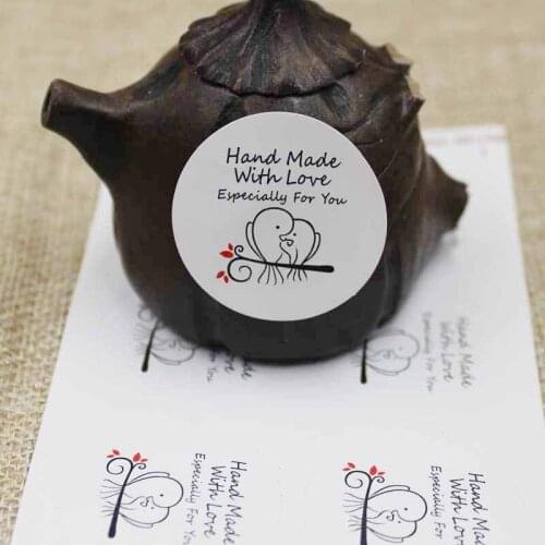 1000pcs 3cm white /kraft cute design handmade with love stickers Christmas gift labels Sealing adhesive labels Custom Logo labe