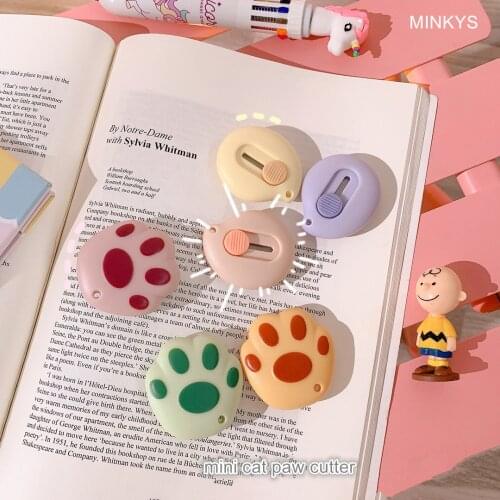 MINKYS New Arrival Kawaii Mini Portable Cat Paw Art Knife Express Knife Paper Cutter Office Stationery Supplies