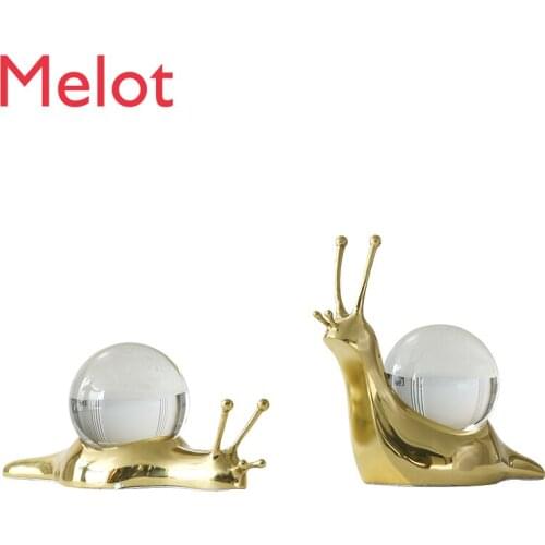 Nordic Creative Ornaments Decorations Modern Simple Model Room Crystal Ball Snail Crafts Handmade Lucky home accessories