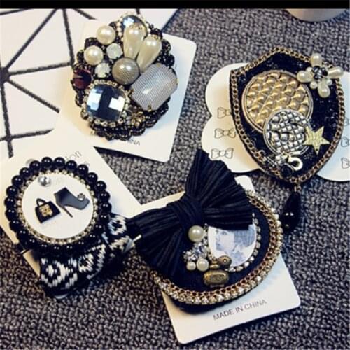 Women Girl Brooch Pins Badge Series Big Metal Lace Bow Pearl Rhinestone Wholesale Coat Korean Handmade Fashion Accessories