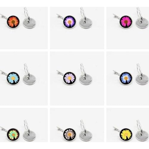 Hot selling small daisy sun flower glass earrings French ear hook fashion earrings wholesale