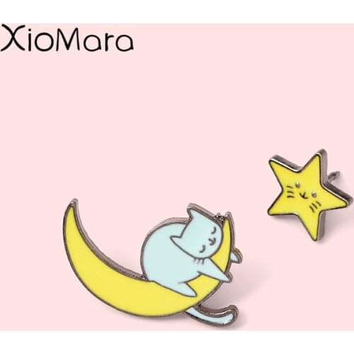 Moon Cat Enamel Pin Night Moon and Star Kawaii Animal Badges Denim Shirt Lapel Pins Good Night Adorable Kitty Jewelry Gifts
