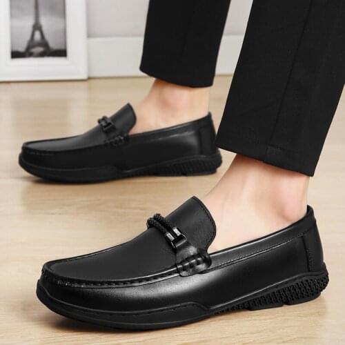 Leather Men Shoes outdoor Luxury Trendy 2021 Casual Slip on Formal Loafers Men Moccasins Italian Black Male Driving Shoes men