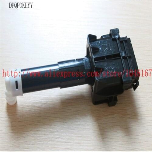 DPQPOKHYY For TOYOTA headlight cleaning nozzle 85208-75020 8520875020