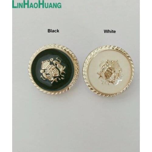 100pcs/lot 22.6mm Fashion Resin Round Big Button Dia Sewing buttons garment sewing accessories DIY White and Black colors