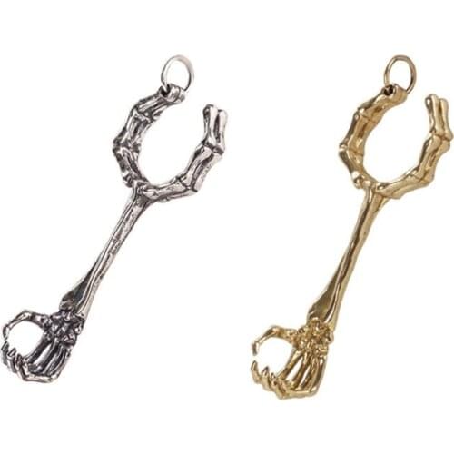 Creative Metal Skeleton Palm Cigarette Holder Clip Finger Ring Gothic Vintage Anti Burns Stains Smoking Accessories Rack