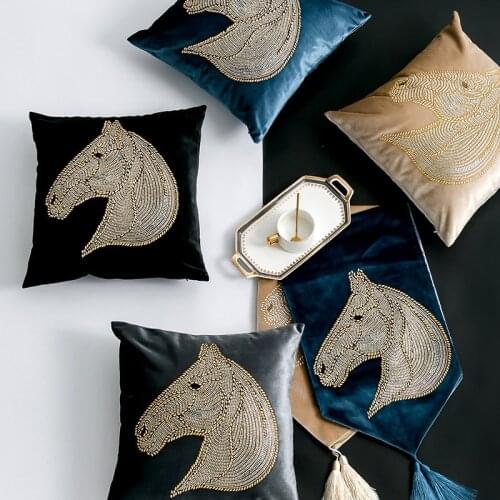 Creative Horse Head Hot Drilling Velveteen Pillowcase Sofa Cushion Cover Car Living Room Decoration No Core