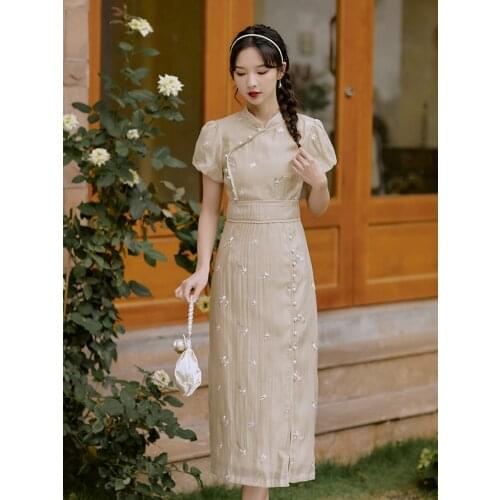 Summer New Style Chinese Style Retro Womens Noble Palace Style Literary Embroidered Cheongsam Mid-Length Dress