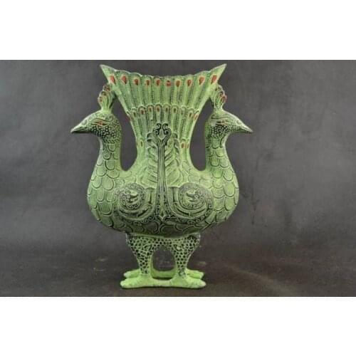 Elaborate Chinese culture Old Decorated Wonderful Handwork Bronze Peacock Vase
