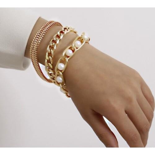 Alloy Suit Women Bracelets On Hand Chain Bangles Jewelry Aesthetic Korean Fashion Female Popular Now New 2021 Vintage Браслет