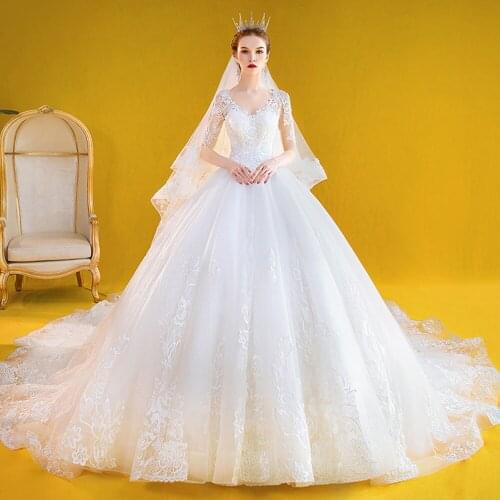 Abiti Da Sposa Custom Made Half Sleeve V-neck Lace Up Back Appliques White Ball Gown Wedding Dresses With Petticoat Gelinlik