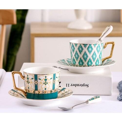 European Creative Phnom Penh Ceramic Coffee Cup and Saucer English Afternoon Tea Cup and Tea Set with Tray and Spoon Milk Cup