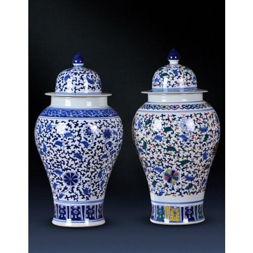 Jingdezhen Porcelain Antique Blue And White Porcelain Ginger Jar Ceramic Large Storage pot Chinese Home ceramic temple jar