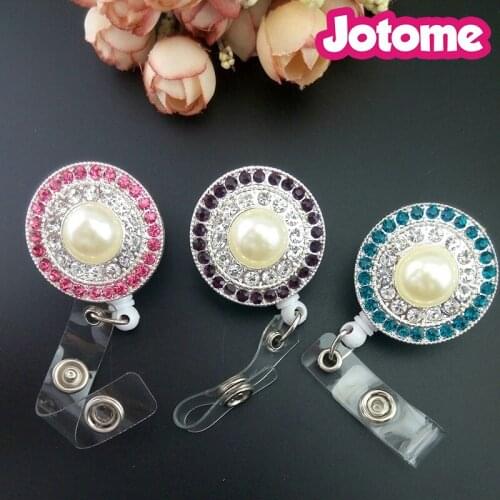 New Arrival Multicolor Rhinestone Round Retractable Badge Holder Plastic ID Card Holder For Nurse