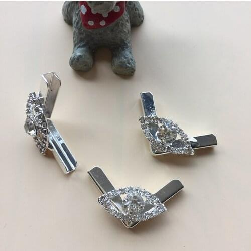 200Pcs Crystal Flag Tips Metal Rhinestone Book Corner Protectors DIY Horse Browband Garment Accessories Scrapbooking Albums 2021