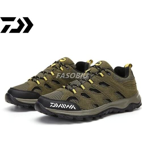 2021 DAIWA Fishing Shoes Outdoor Mens Sports Fishing Shoes Rock Climbing Comfortable Hiking Professional Shoes Climbing Shoes