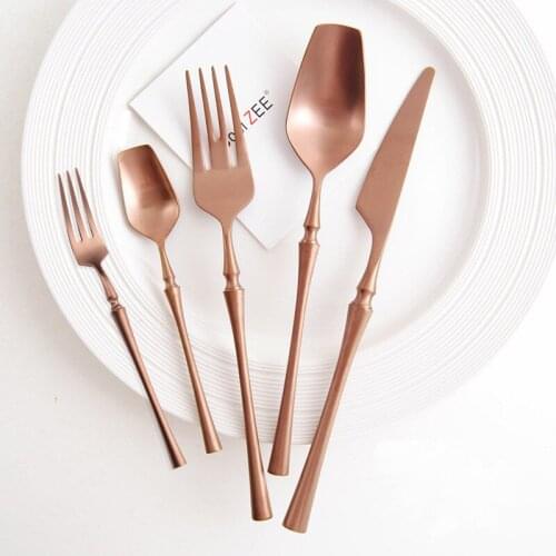 5pcs Rose Gold Home Tableware Stainless Steel Kitchen Party Cutlery Set Complete Matte Fork Spoon Knife Tea Fork Dinnerware Set