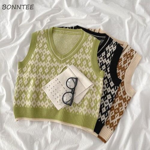 Sweater Vest Women Retro Argyle All-match Vintage Trendy Korean Ladies Sleeveless Clothing Elegant Daily Casual Womens Knitwear