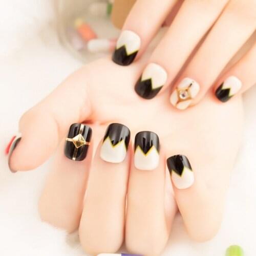 22Pcs Fashion False Nails Black Serrated Fake Nail 3D Rivet Stones Nails Decoration Manicure Tools Z420