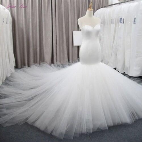 Julia Kui Strapless Elegant Mermaid Wedding Dresses Light Satin Mermaid Vestido De Noiva Custom Made Off The Shoulder