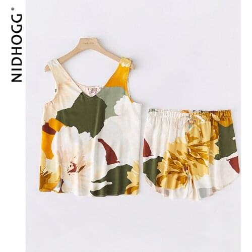 2021 Summer Leisure Pajamas for Women Sleeveless Satin Print Vest Shorts Two Piece Set V-Neck Viscose Thin Satin Home Clothing