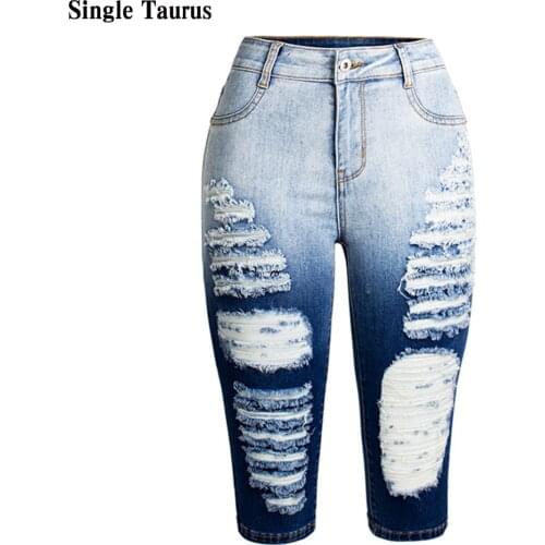 Knee Length Jeans Women Streetwear Fashion Cargo Pants Women Gradient Blue Distressed Summer Pantalon Femme Plus Size Denim Pant