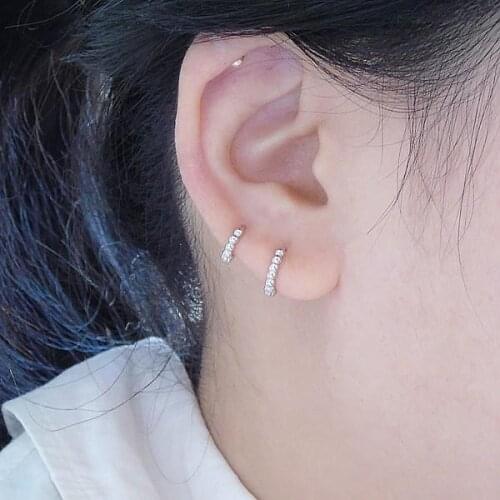 The new creative silver Ear Buckle s925 silver wild small round Ear Ring Inside Diameter 6-8MM Ear Buckle