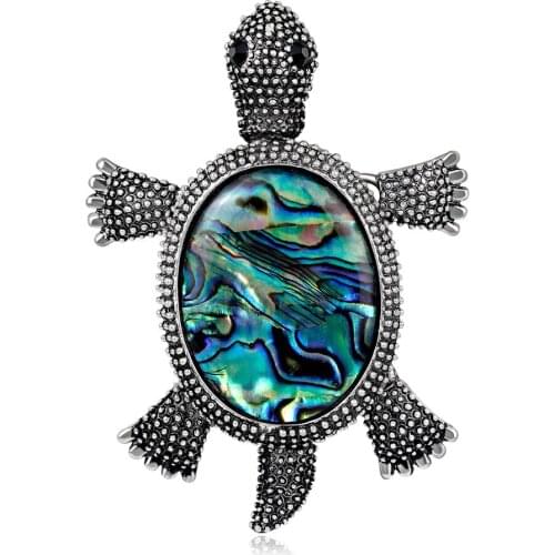 Fashion jewelry personality joker clothing to restore ancient ways the tortoise shell material xionghua animal brooch