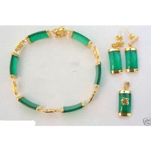 Free Shipping Green stone 18KGP Fortune Pendant Necklace Bracelet Earrings Set