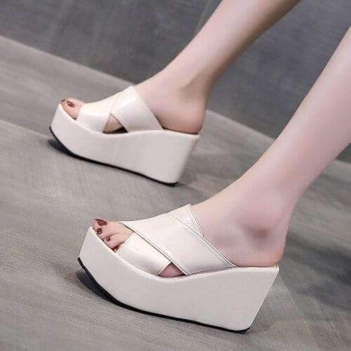 2021 New Sandals Women Summer Casual Platform Shoes Closed Toe Sandals Breathable Mesh Sandals Women Flats Sandals BC545