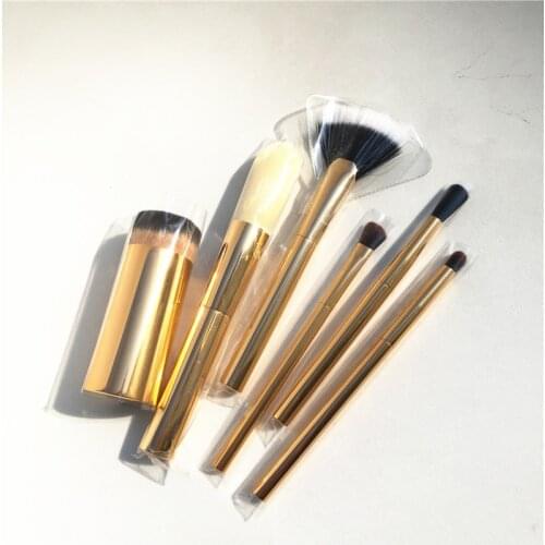 BD TT-SERIES 6-Brushes Gold Handle Beauty Concilio Set (Buffer Airbuki Foundation Powder Fan Eyeshadow) - Makeup brushes Blender