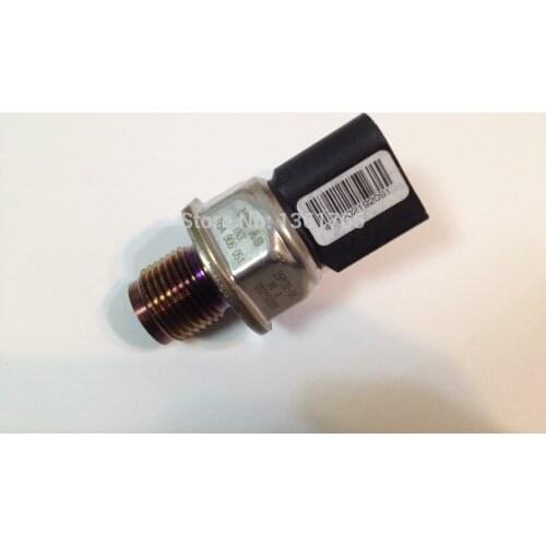 Fuel Rail Pressure Sensor for Volkswagen OEM# 55PP28-01, 05A 906 051