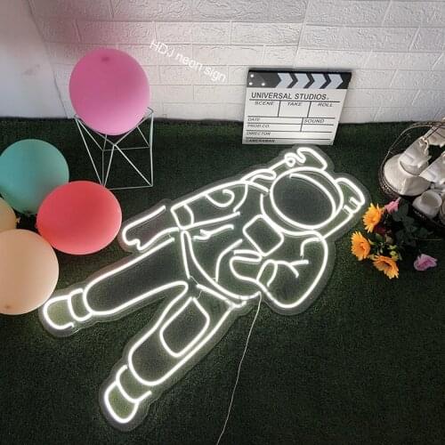 Custom Flex Led Cool Light 12V Astronaut Acrylic Neon Sign Home Room Decoration Ins Party Wedding